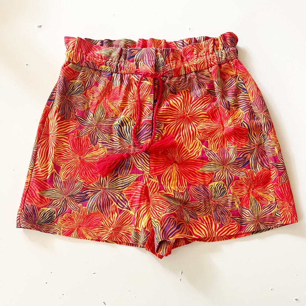 House of Harlow 1960 Linen Blend Tropical Print Shorts